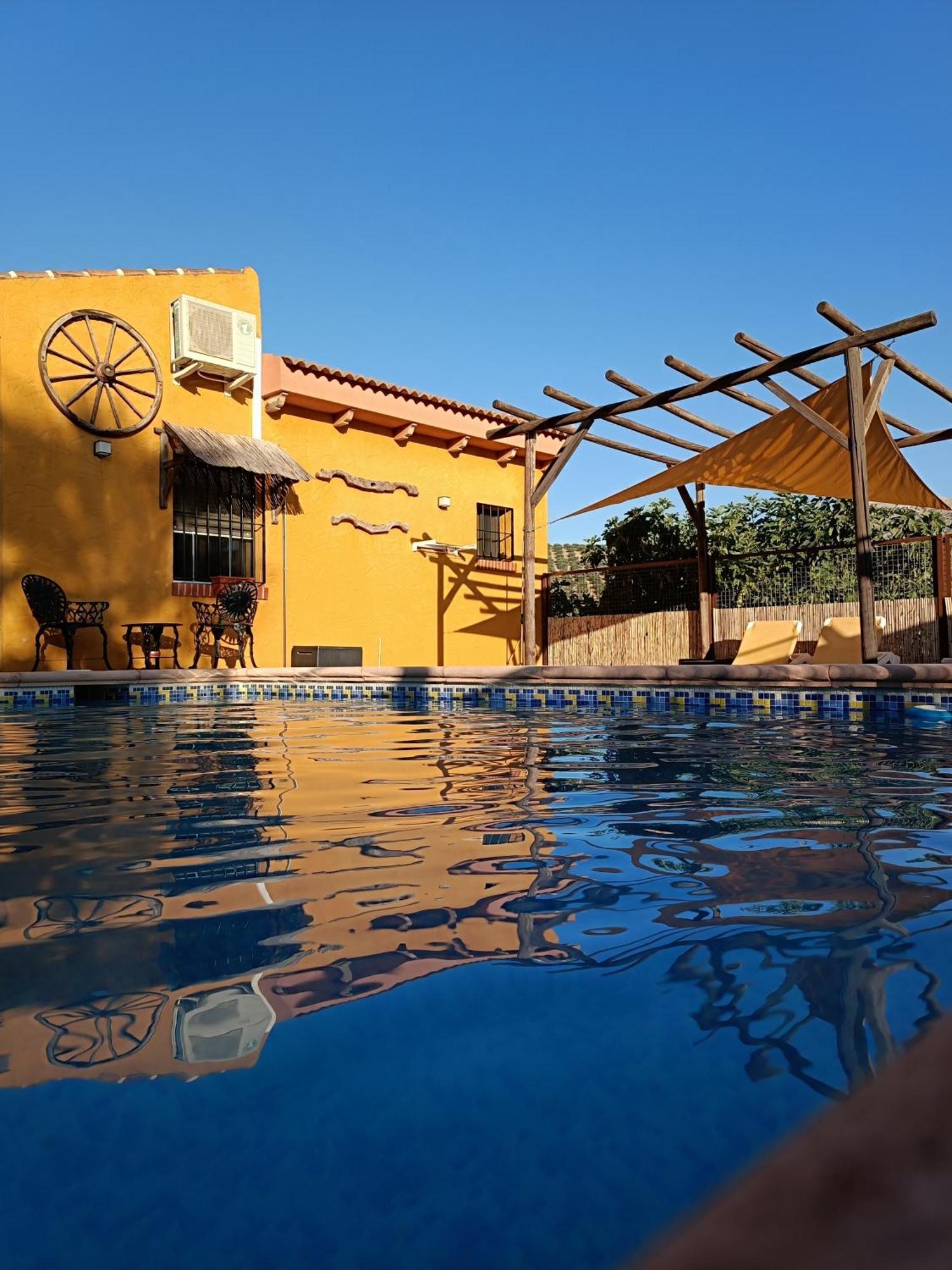 Cortijo Petra Bed and Breakfast Villanueva del Rosario Εξωτερικό φωτογραφία
