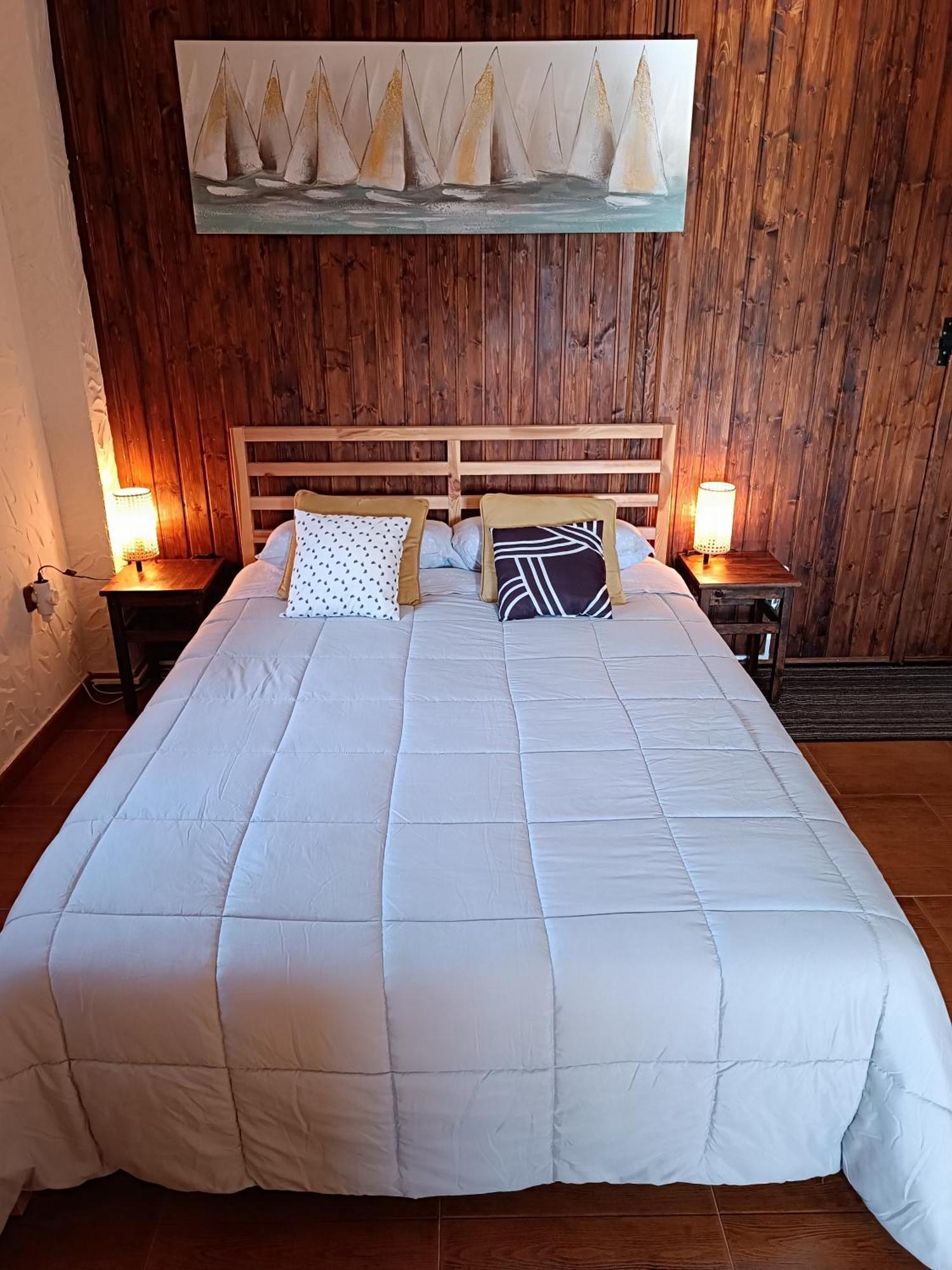 Cortijo Petra Bed and Breakfast Villanueva del Rosario Εξωτερικό φωτογραφία