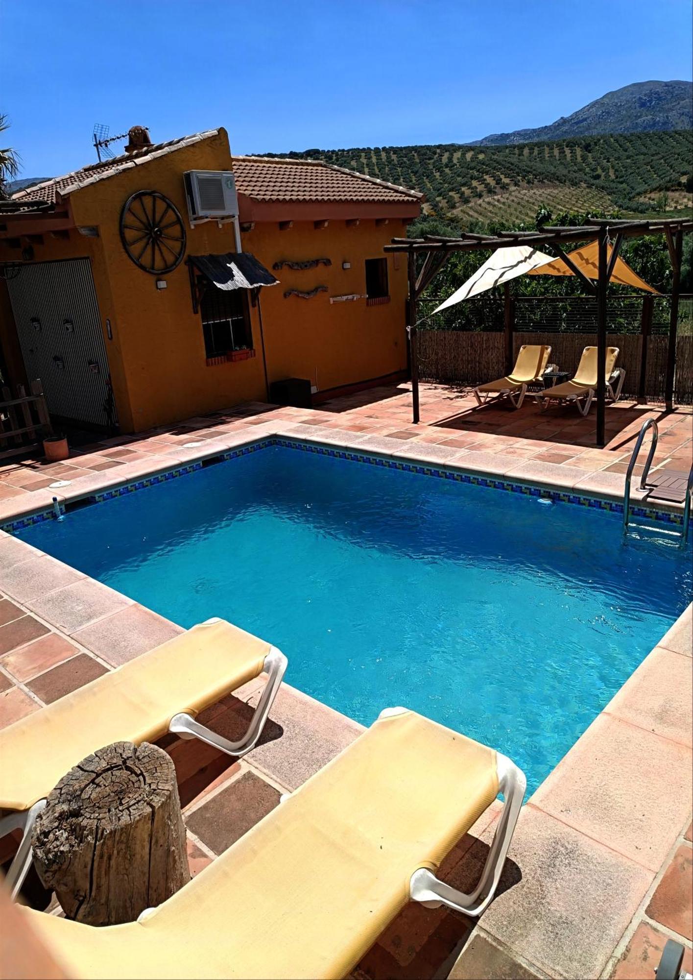 Cortijo Petra Bed and Breakfast Villanueva del Rosario Εξωτερικό φωτογραφία